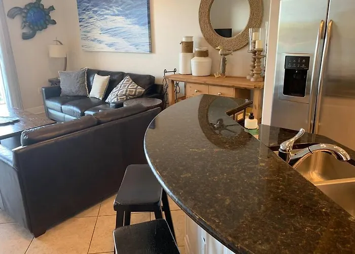 Luxury And Spacious Waterside Getaway Clearwater Beach
